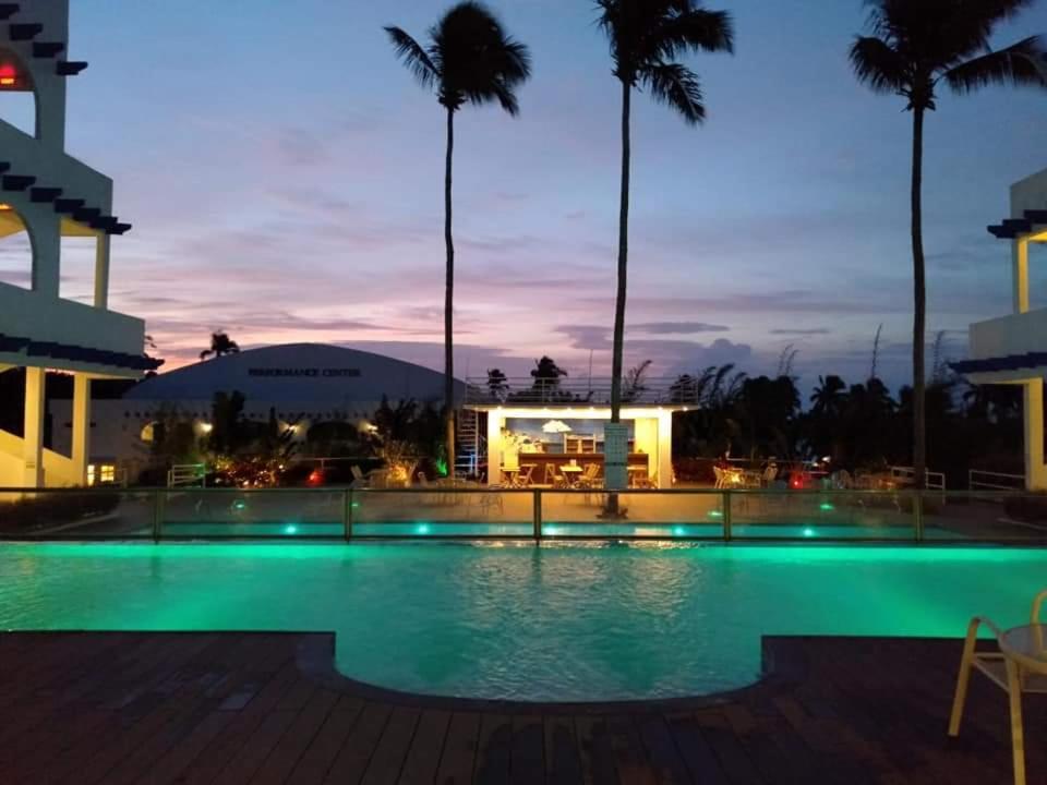 Brizo Hotel And Mountain View Resort Tagaytay 大雅台 外观 照片